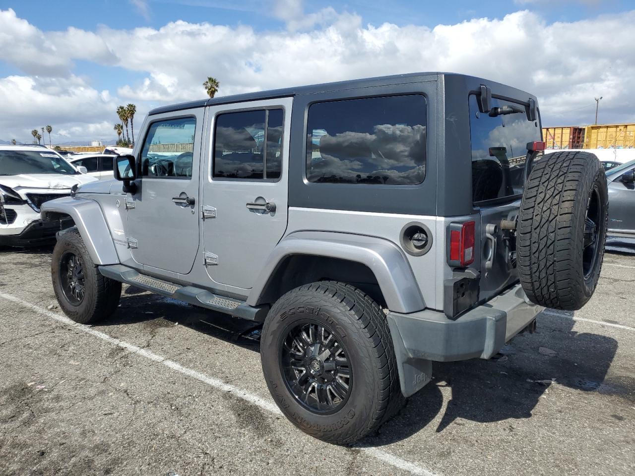 2014 JEEP WRANGLER U - Фото 2