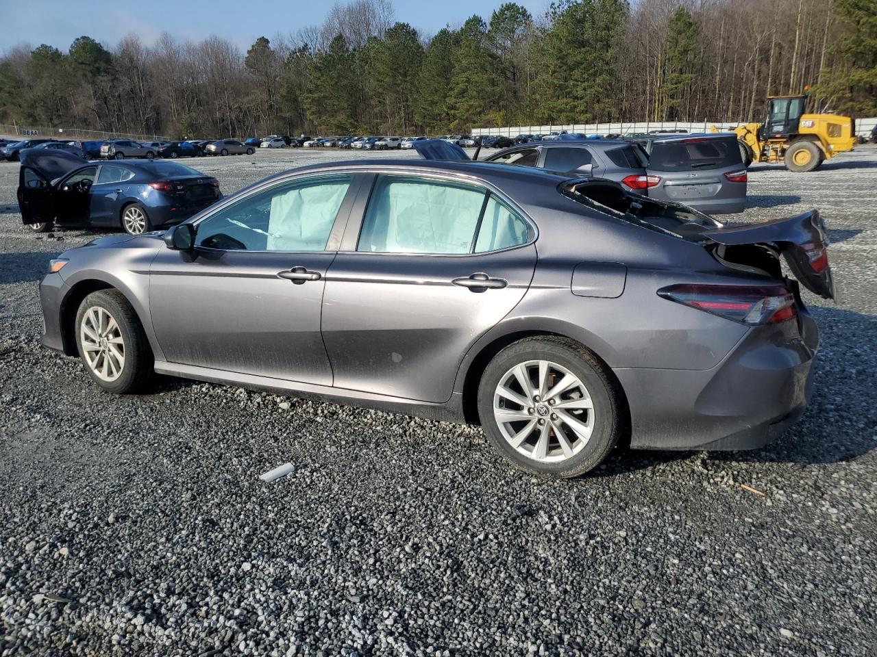 2023 TOYOTA CAMRY LE - Image 2