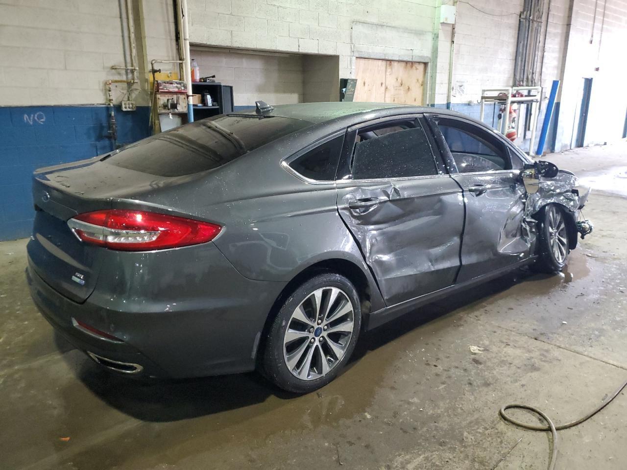 2020 FORD FUSION SE - Фото 3