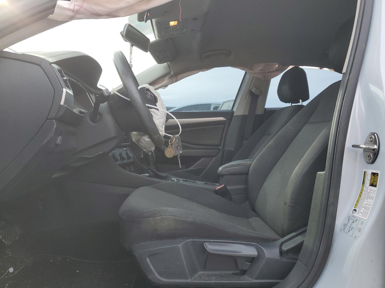 2019 VOLKSWAGEN JETTA S - Image 7