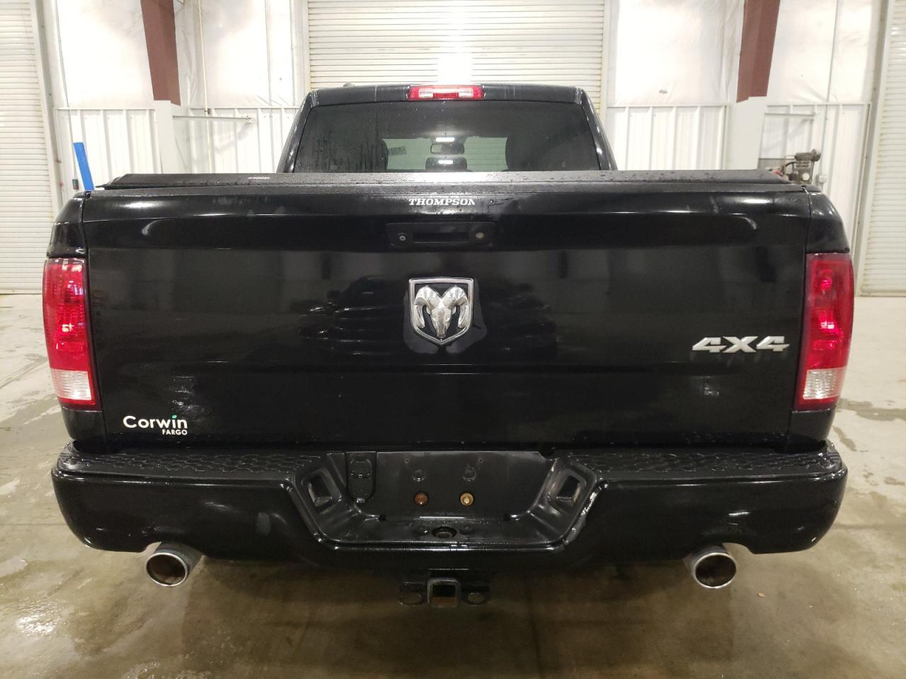 2014 RAM 1500 ST - Фото 6