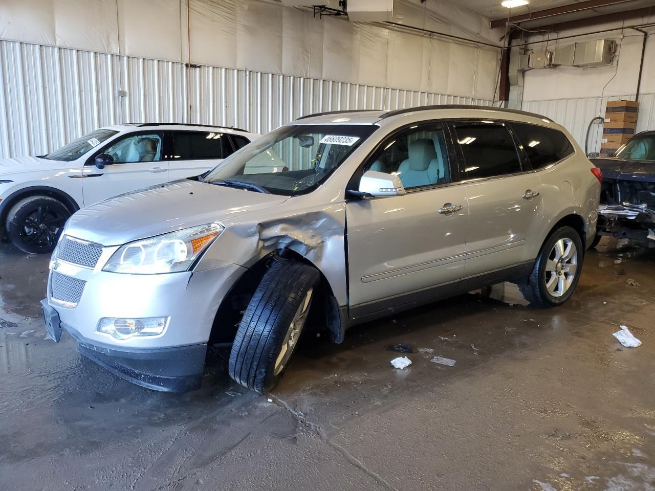 2011 CHEVROLET TRAVERSE L