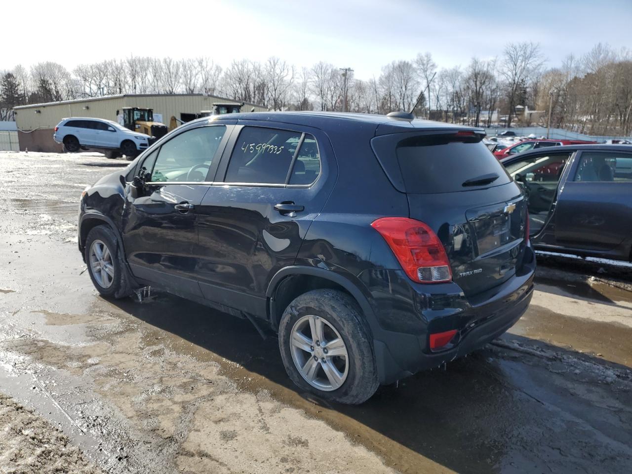 2021 CHEVROLET TRAX LS - Image 2