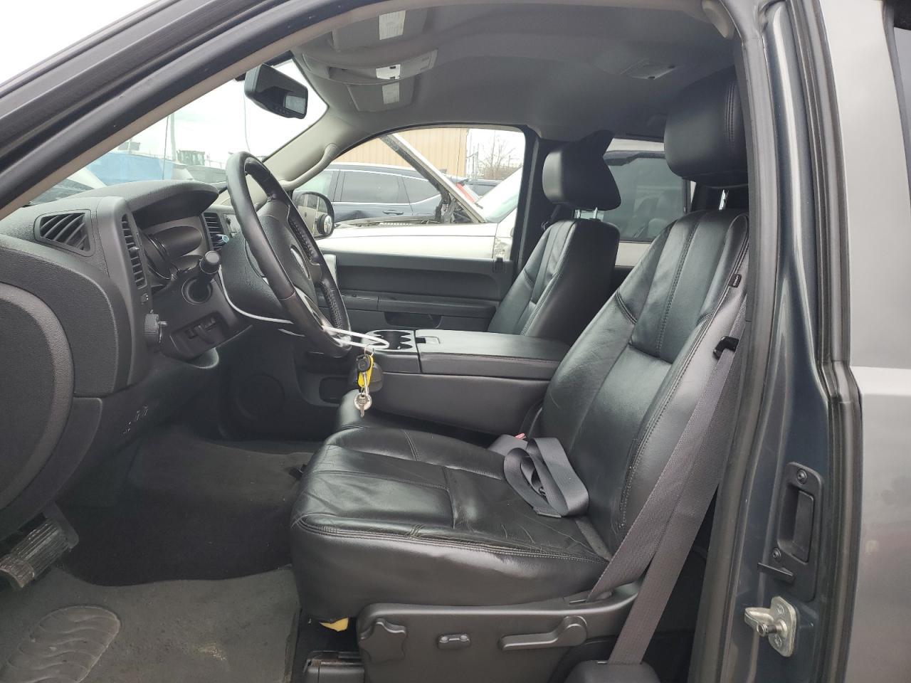 2011 GMC SIERRA K15 - Image 7
