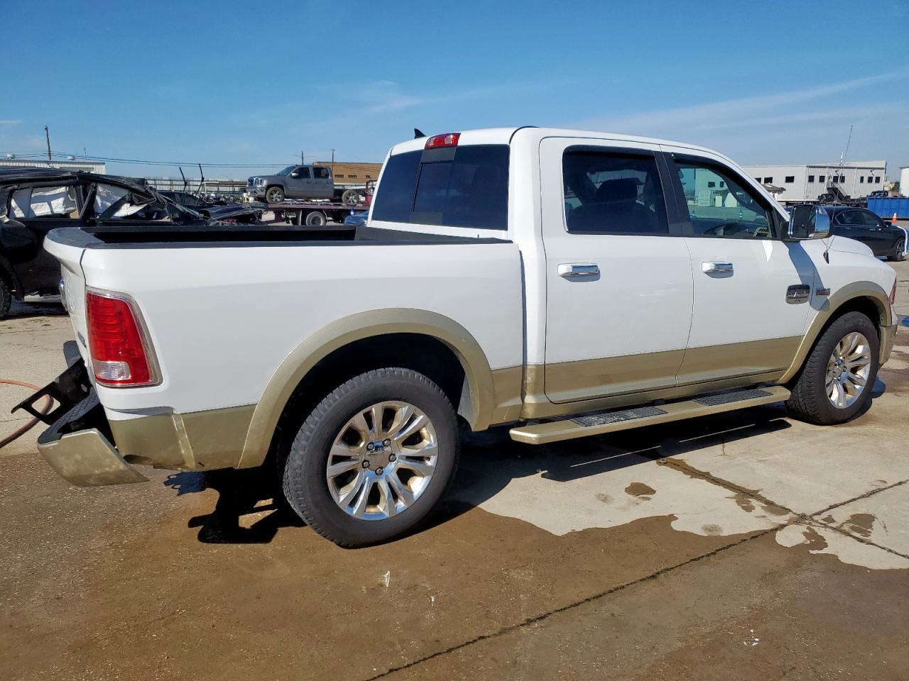 2015 RAM 1500 LONGH - Image 3
