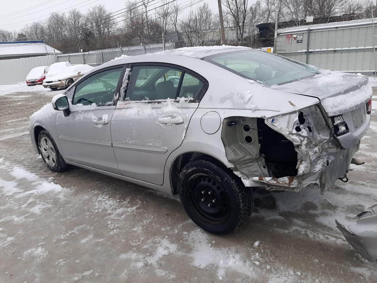 2015 HONDA CIVIC LX - Фото 2
