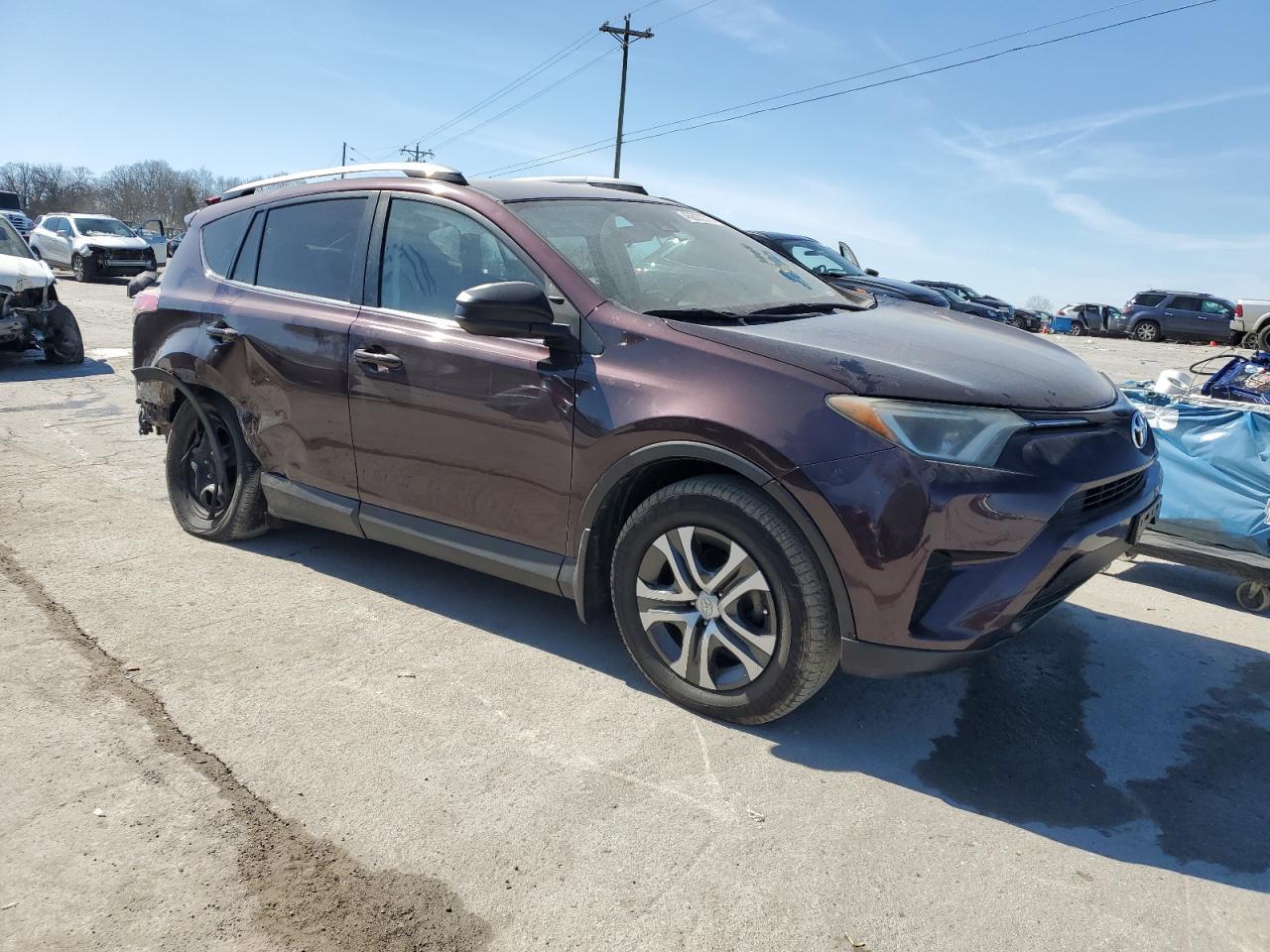 2017 TOYOTA RAV4 LE - Image 4