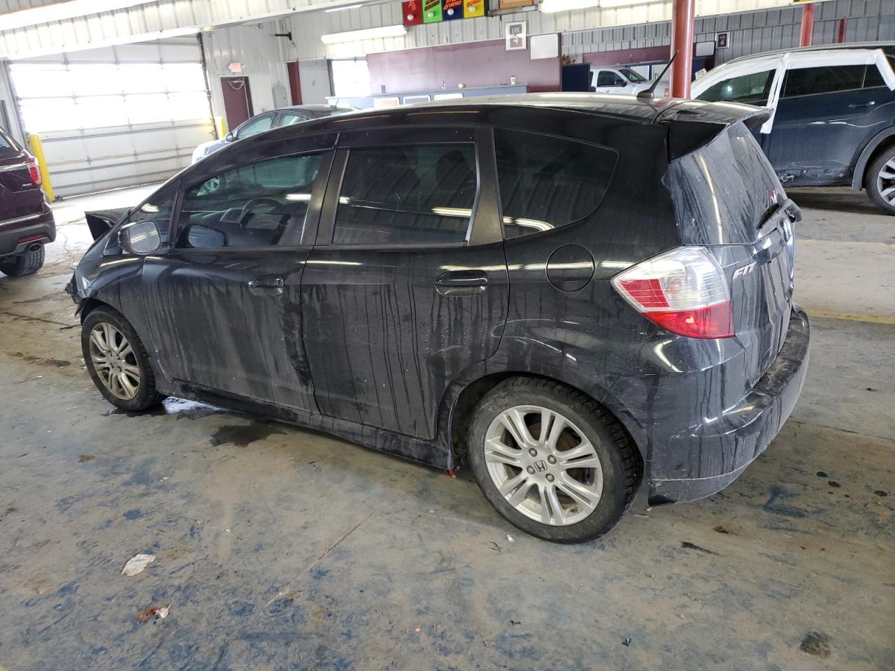 2011 HONDA FIT SPORT - Image 2