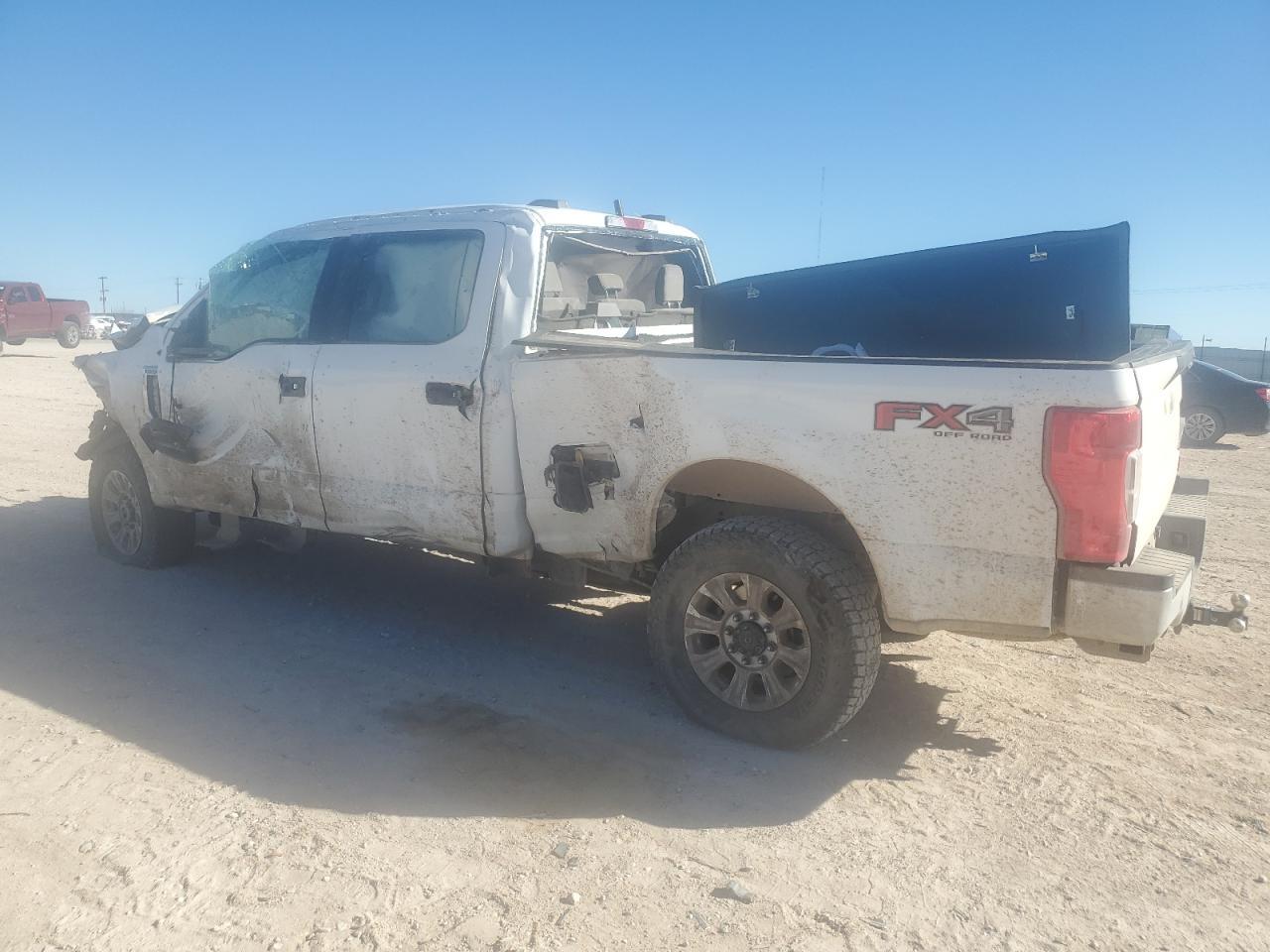 2022 FORD F250 SUPER - Фото 2
