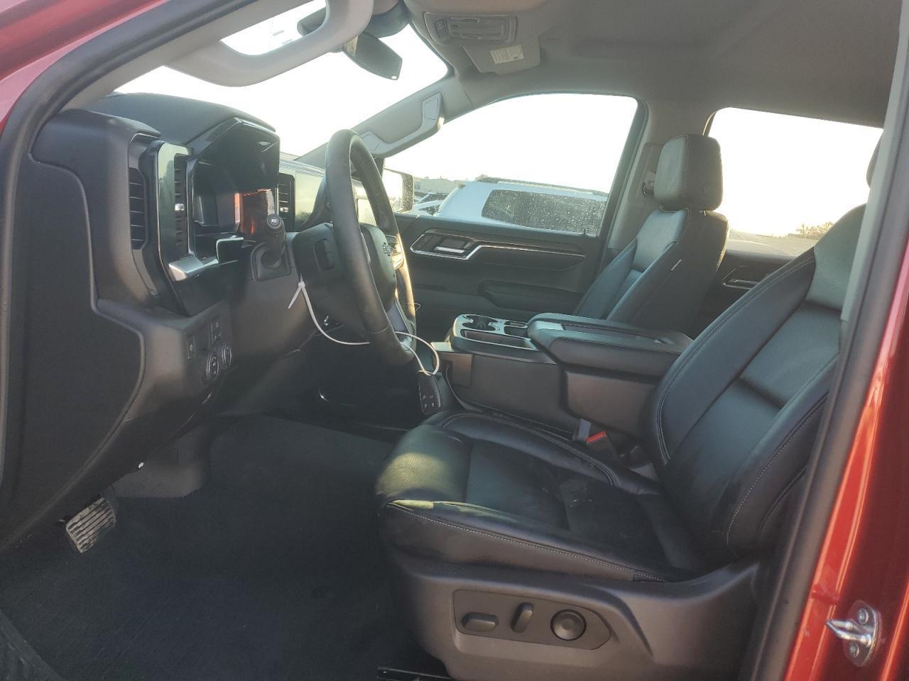 2024 CHEVROLET SILVERADO - Image 7