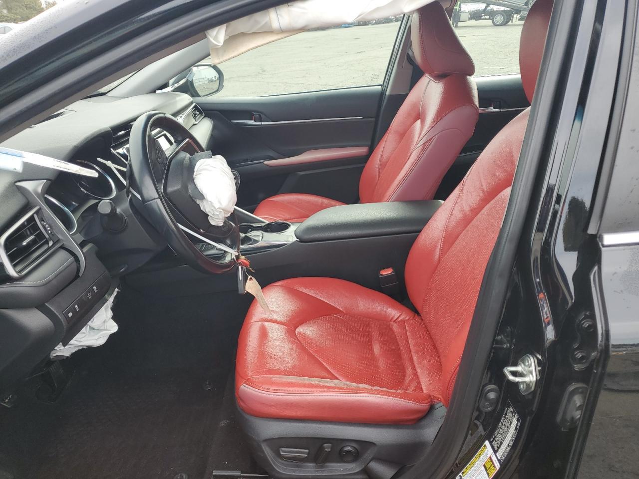 2019 TOYOTA CAMRY L - Фото 7