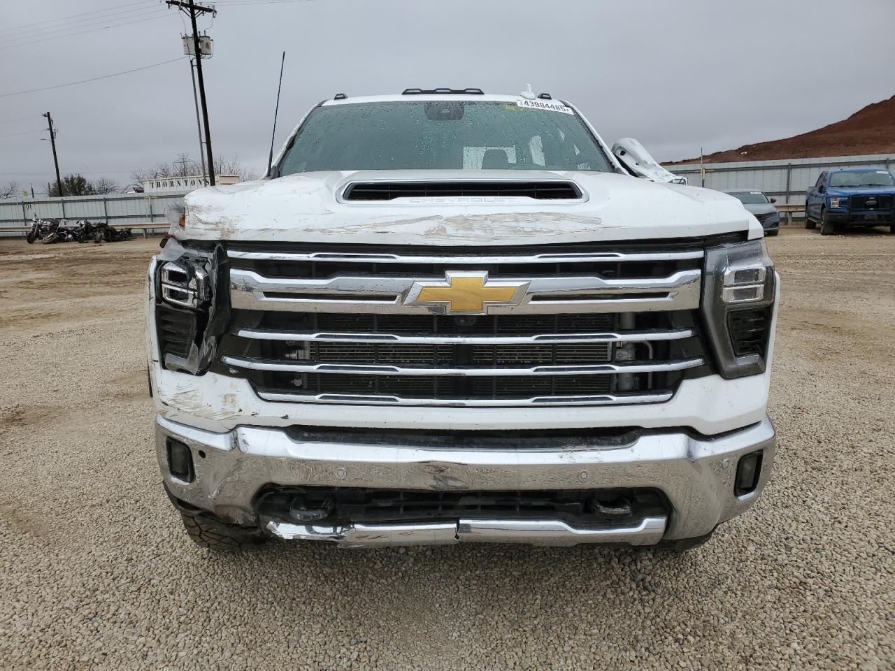 2024 CHEVROLET SILVERADO - Image 5
