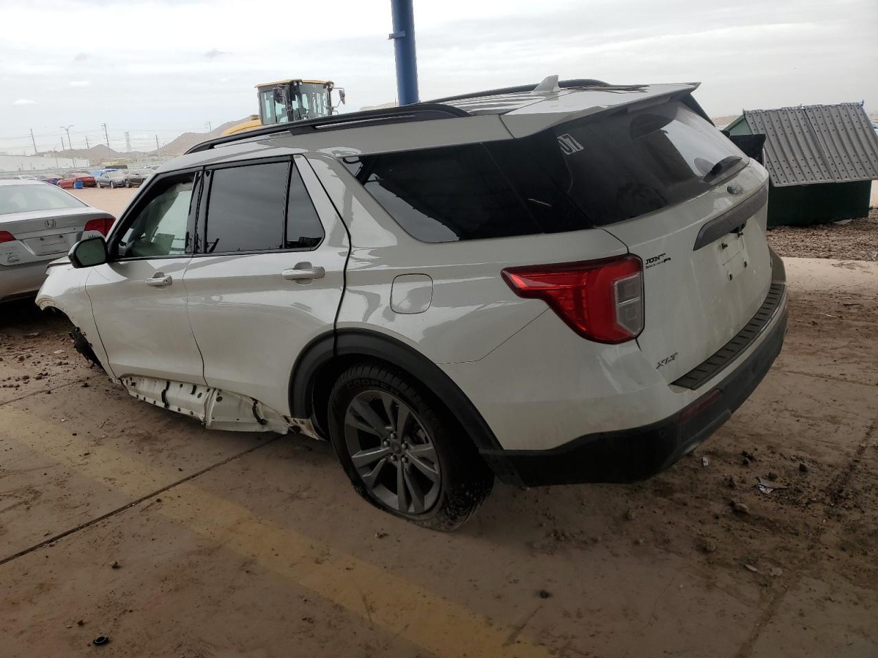 2022 FORD EXPLORER X - Фото 2