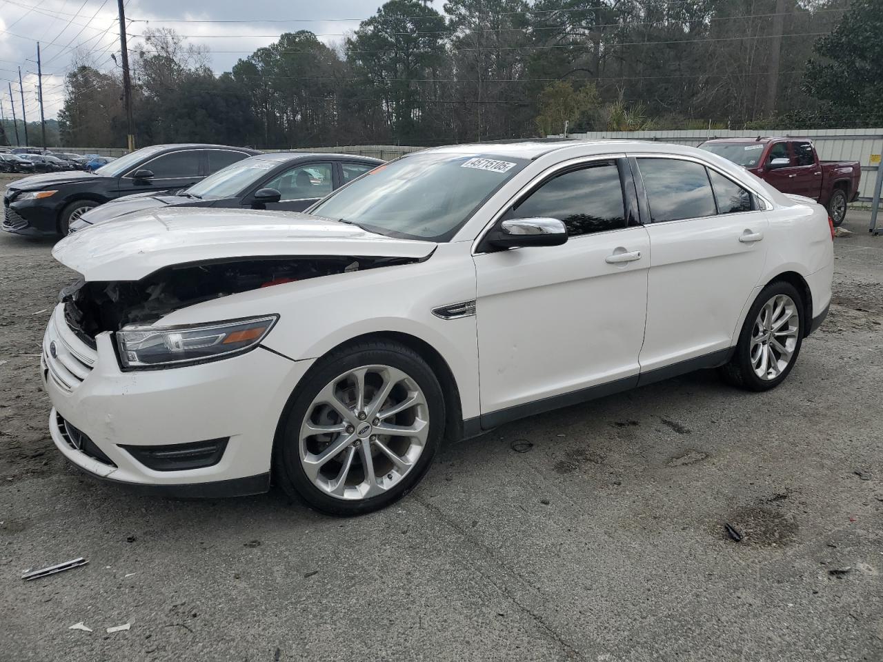 2018 FORD TAURUS LIM