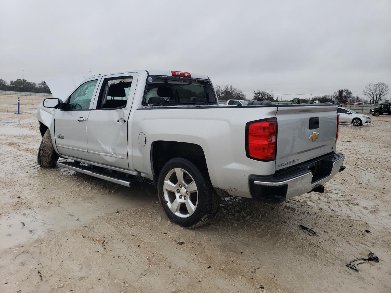 2017 CHEVROLET SILVERADO - Image 2