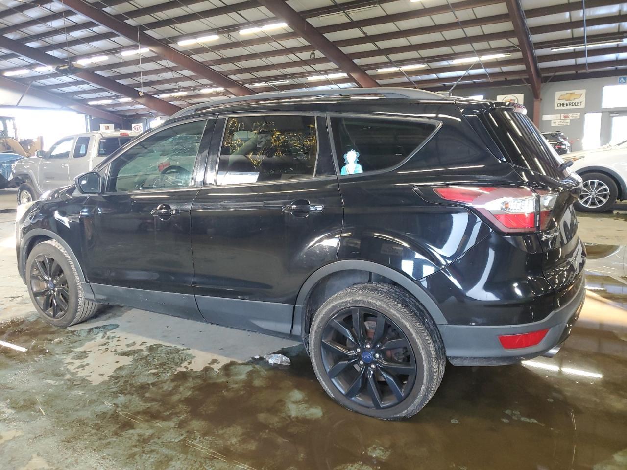 2017 FORD ESCAPE SE - Image 2