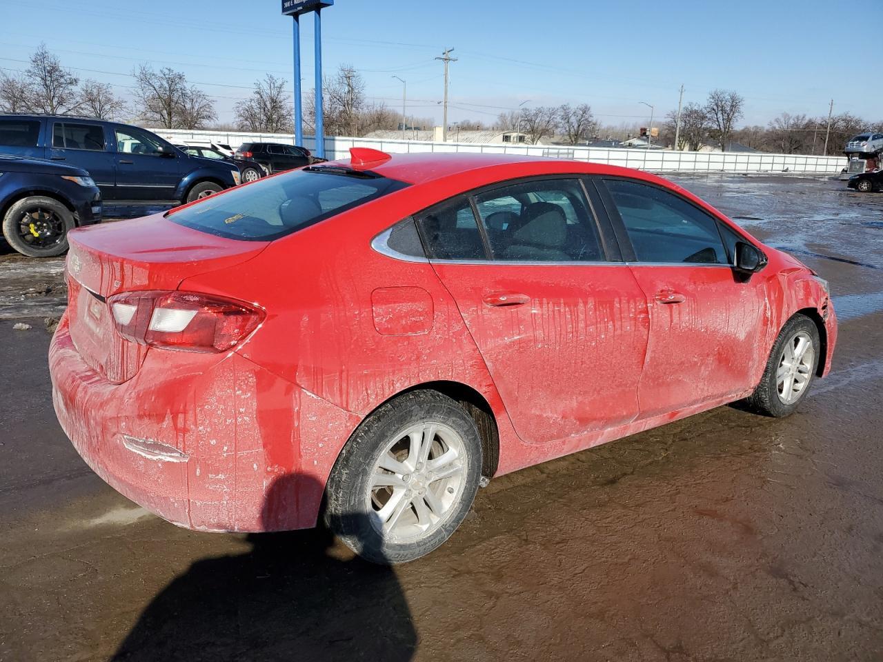 2017 CHEVROLET CRUZE LT - Image 3