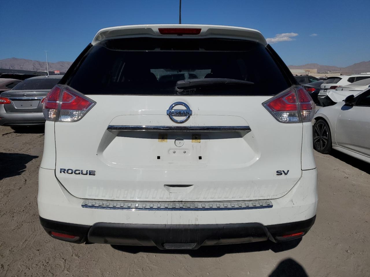 2015 NISSAN ROGUE S - Image 6