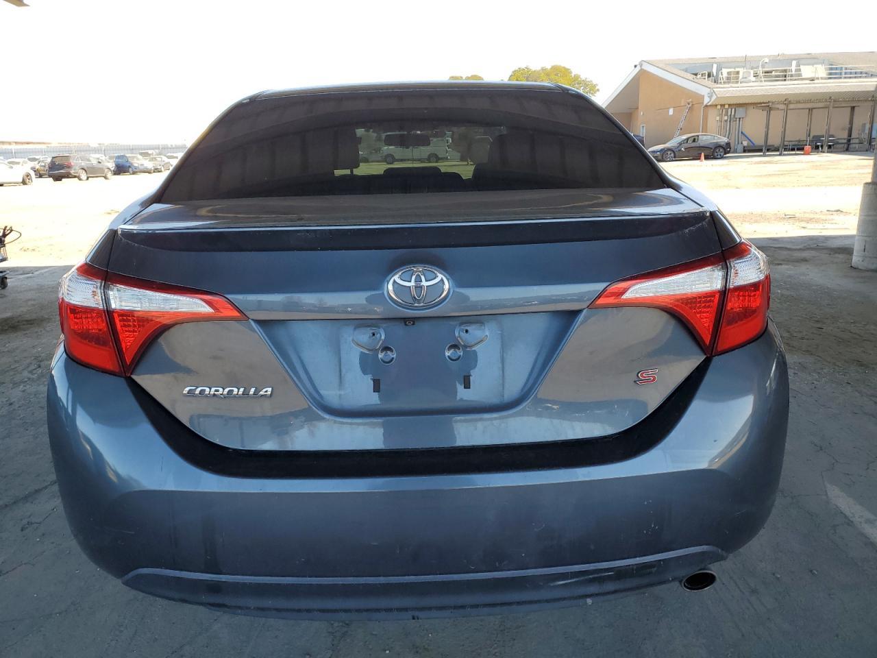 2015 TOYOTA COROLLA L - Image 6