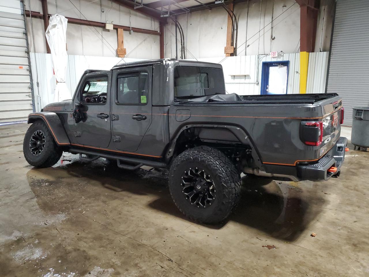 2023 JEEP GLADIATOR - Image 2
