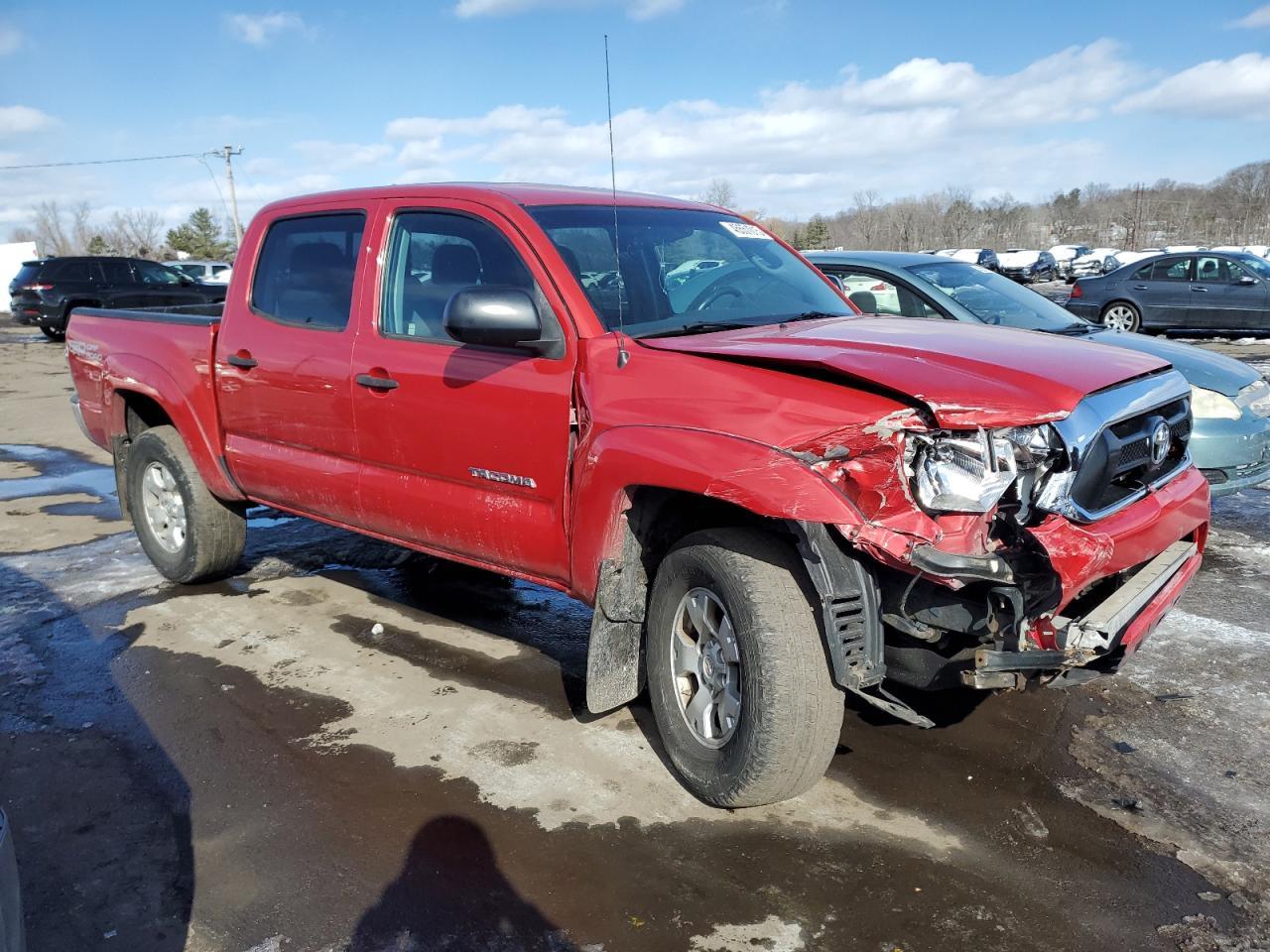 2014 TOYOTA TACOMA DOU - Фото 4
