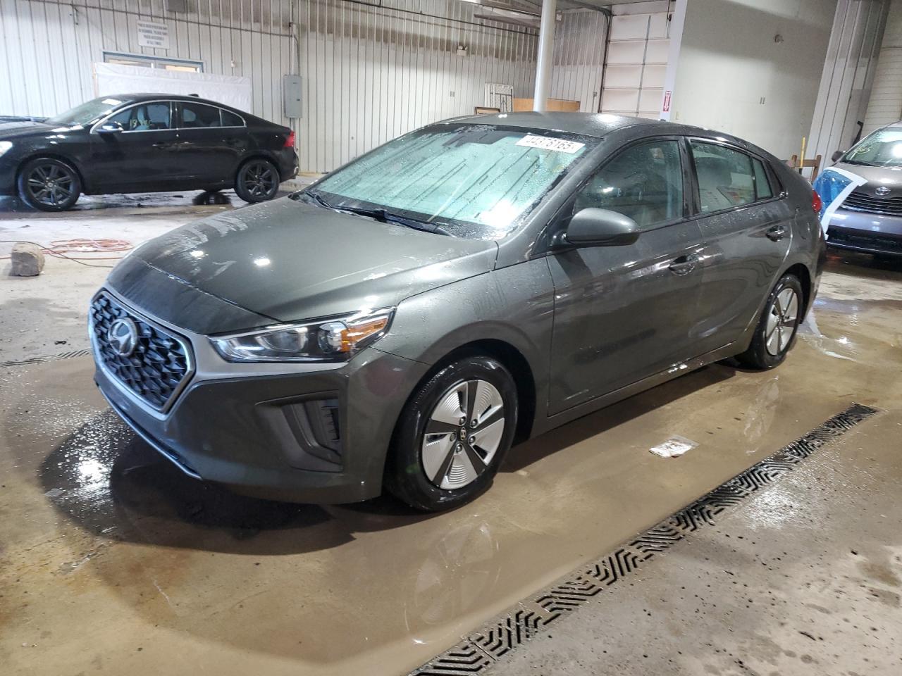 2022 HYUNDAI IONIQ BLUE
