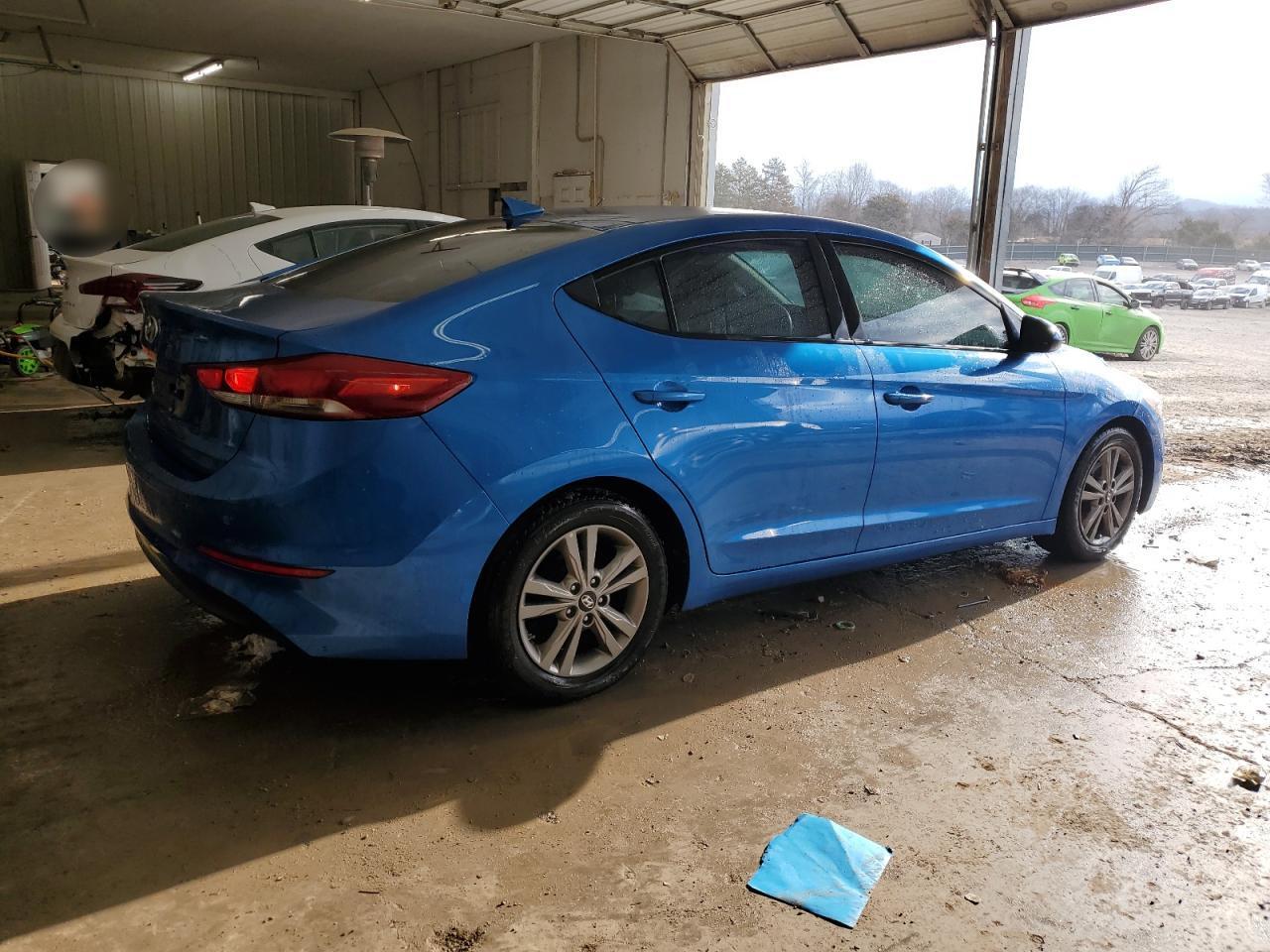 2017 HYUNDAI ELANTRA SE - Фото 3