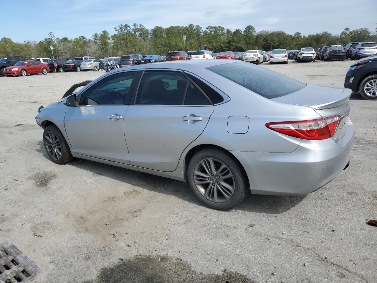 2017 TOYOTA CAMRY LE - Image 2