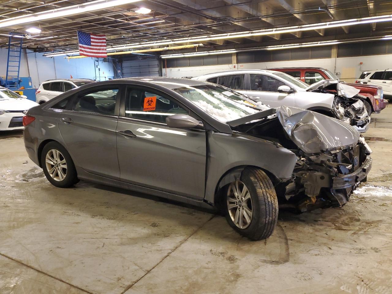 2011 HYUNDAI SONATA GLS - Image 4