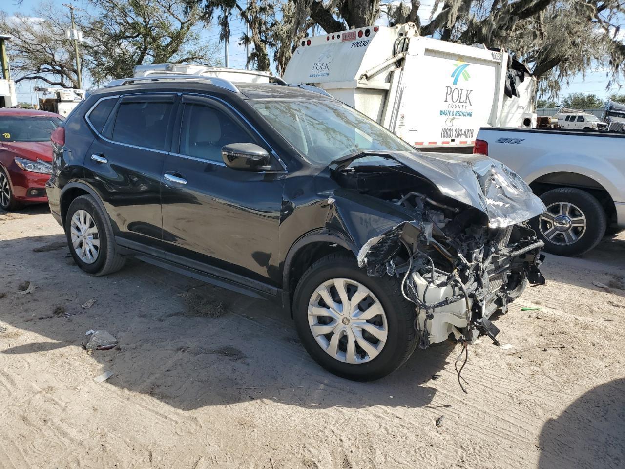 2017 NISSAN ROGUE S - Image 4
