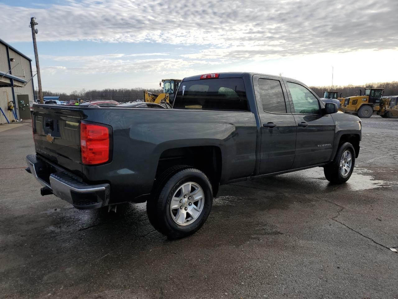 2018 CHEVROLET SILVERADO - Image 3