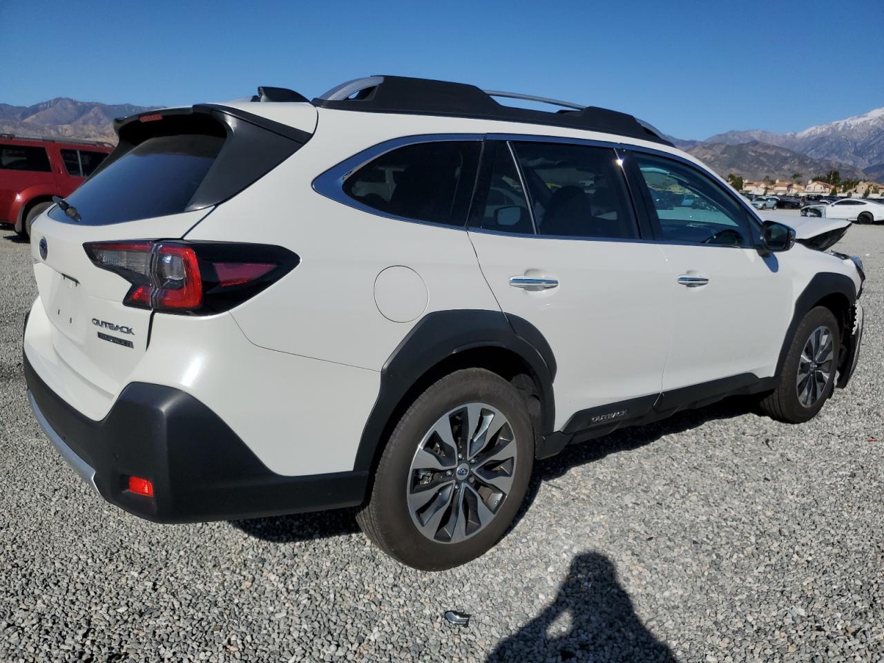 2024 SUBARU OUTBACK TO - Image 3