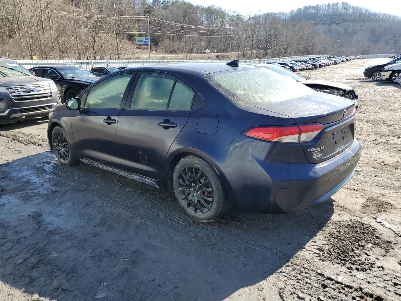 2020 TOYOTA COROLLA LE - Фото 2