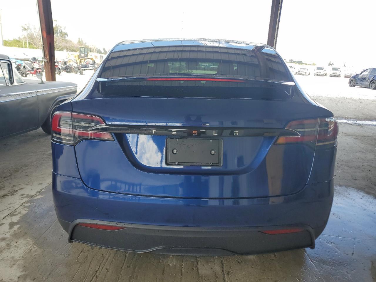 2023 TESLA MODEL X - Image 6