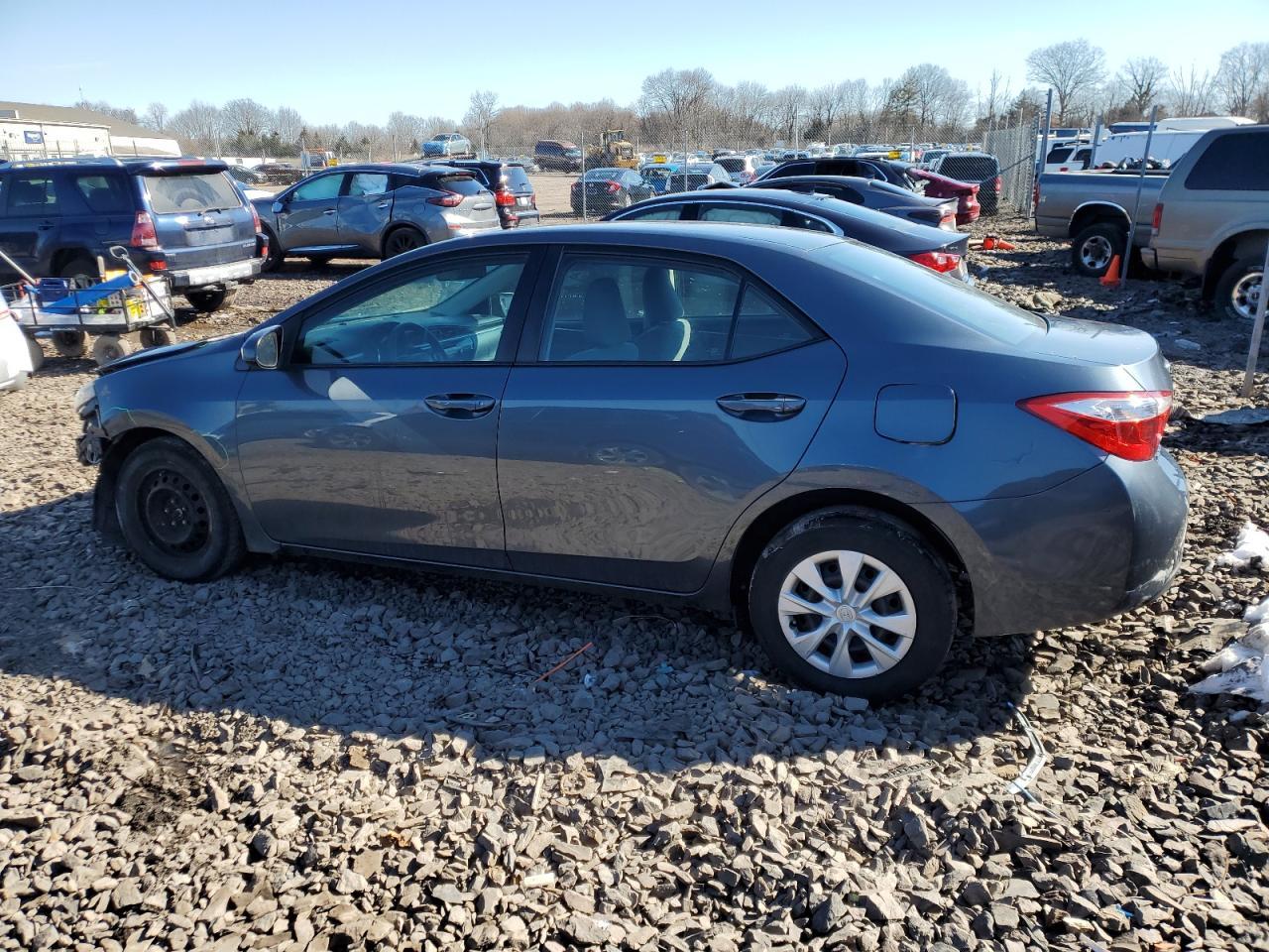 2015 TOYOTA COROLLA L - Фото 2