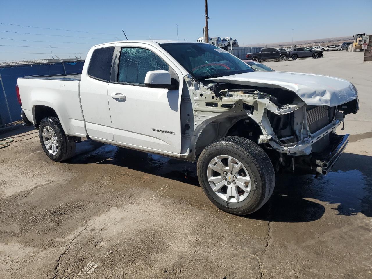2022 CHEVROLET COLORADO L - Фото 4
