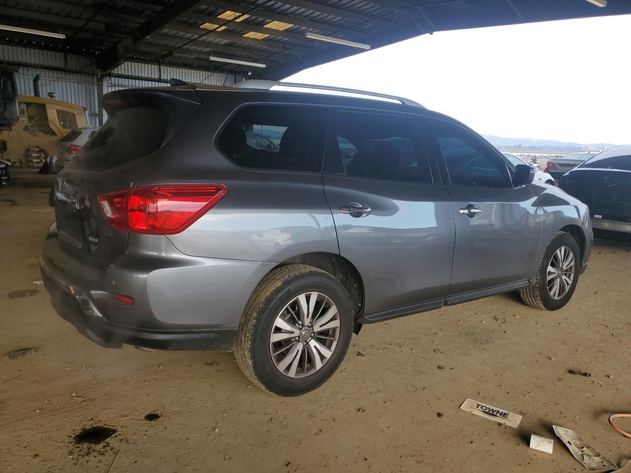 2019 NISSAN PATHFINDER - Фото 3