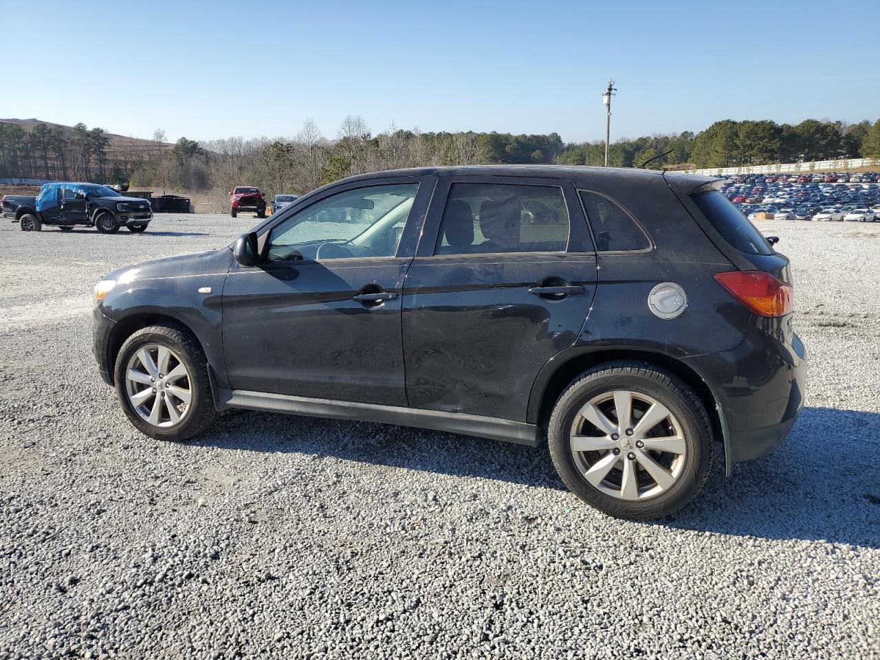 2015 MITSUBISHI OUTLANDER - Фото 2