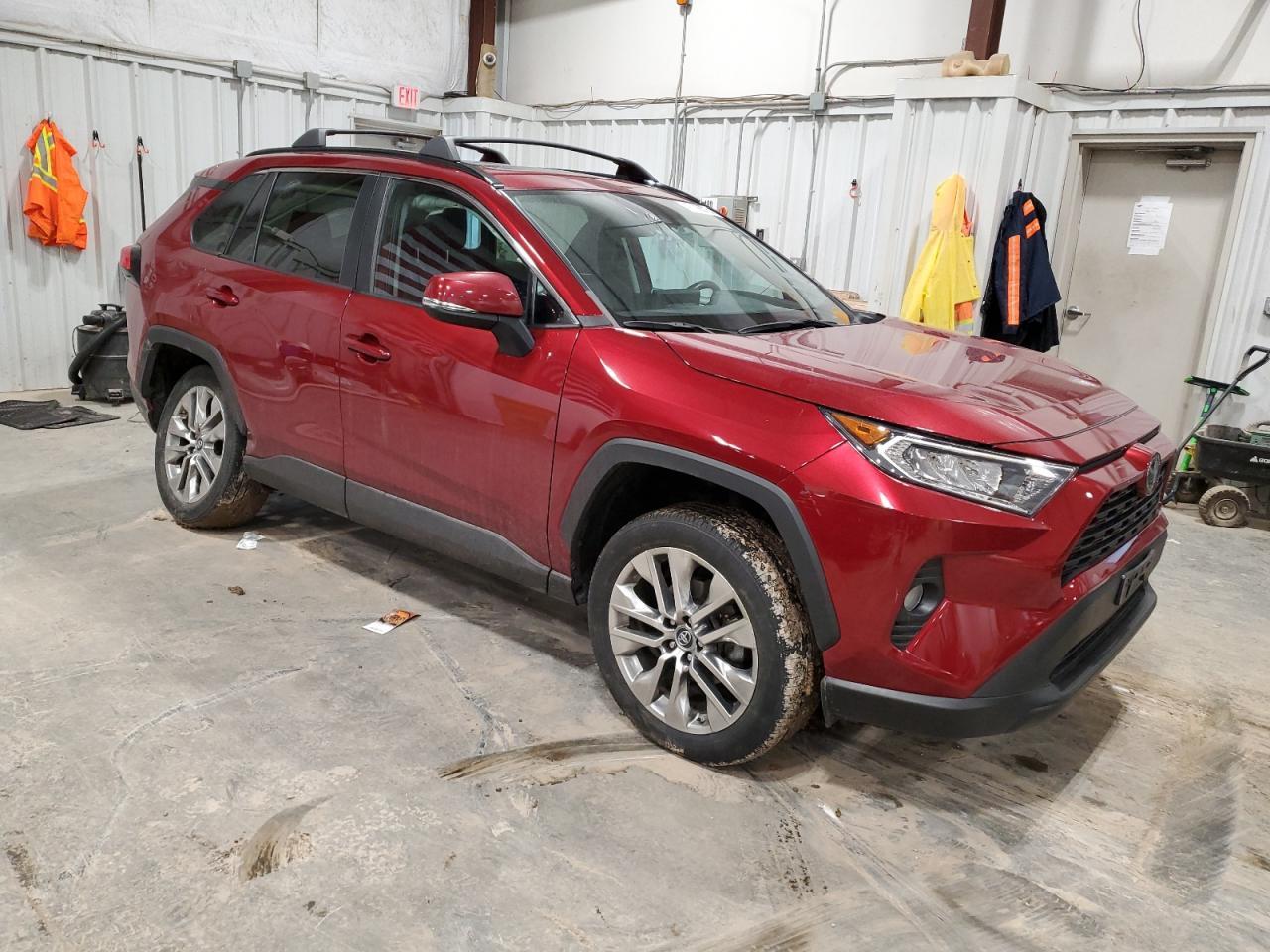 2019 TOYOTA RAV4 XLE P - Image 4