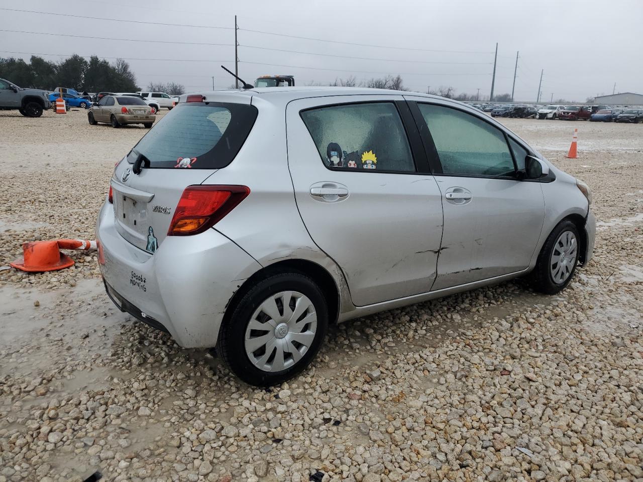 2016 TOYOTA YARIS L - Фото 3