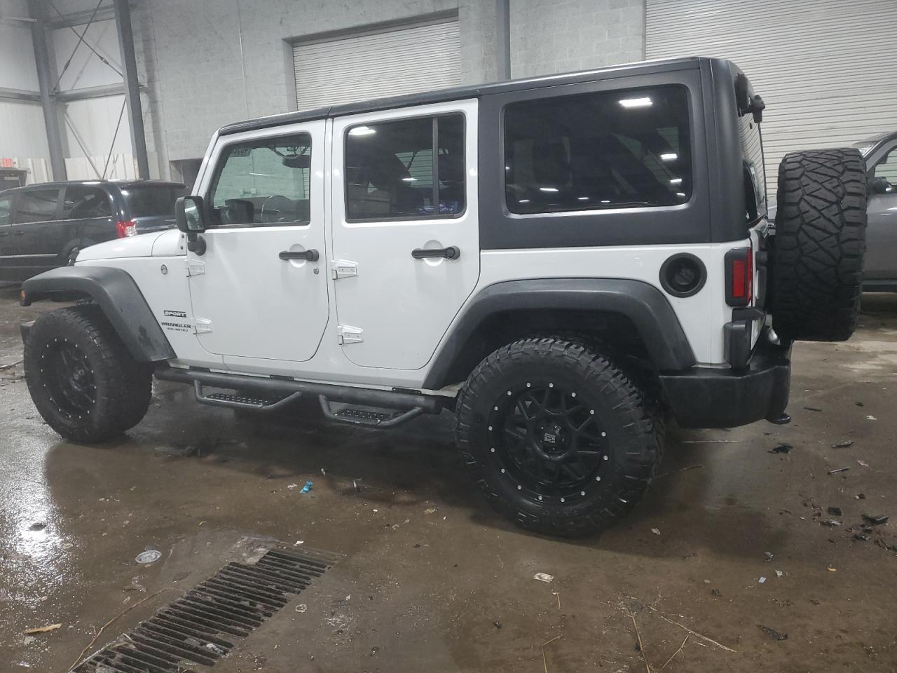 2017 JEEP WRANGLER U - Фото 2