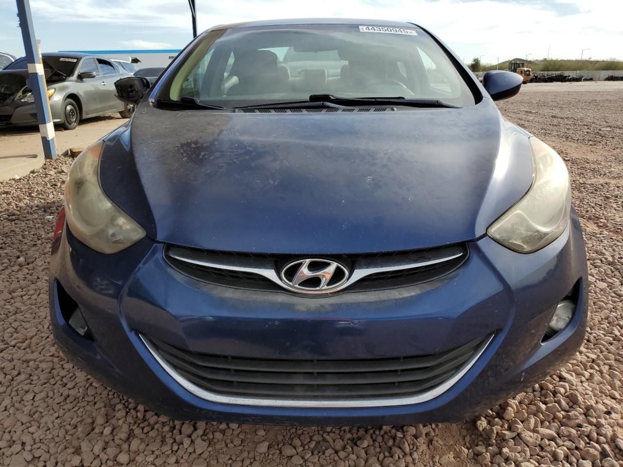 2013 HYUNDAI ELANTRA GL - Image 5