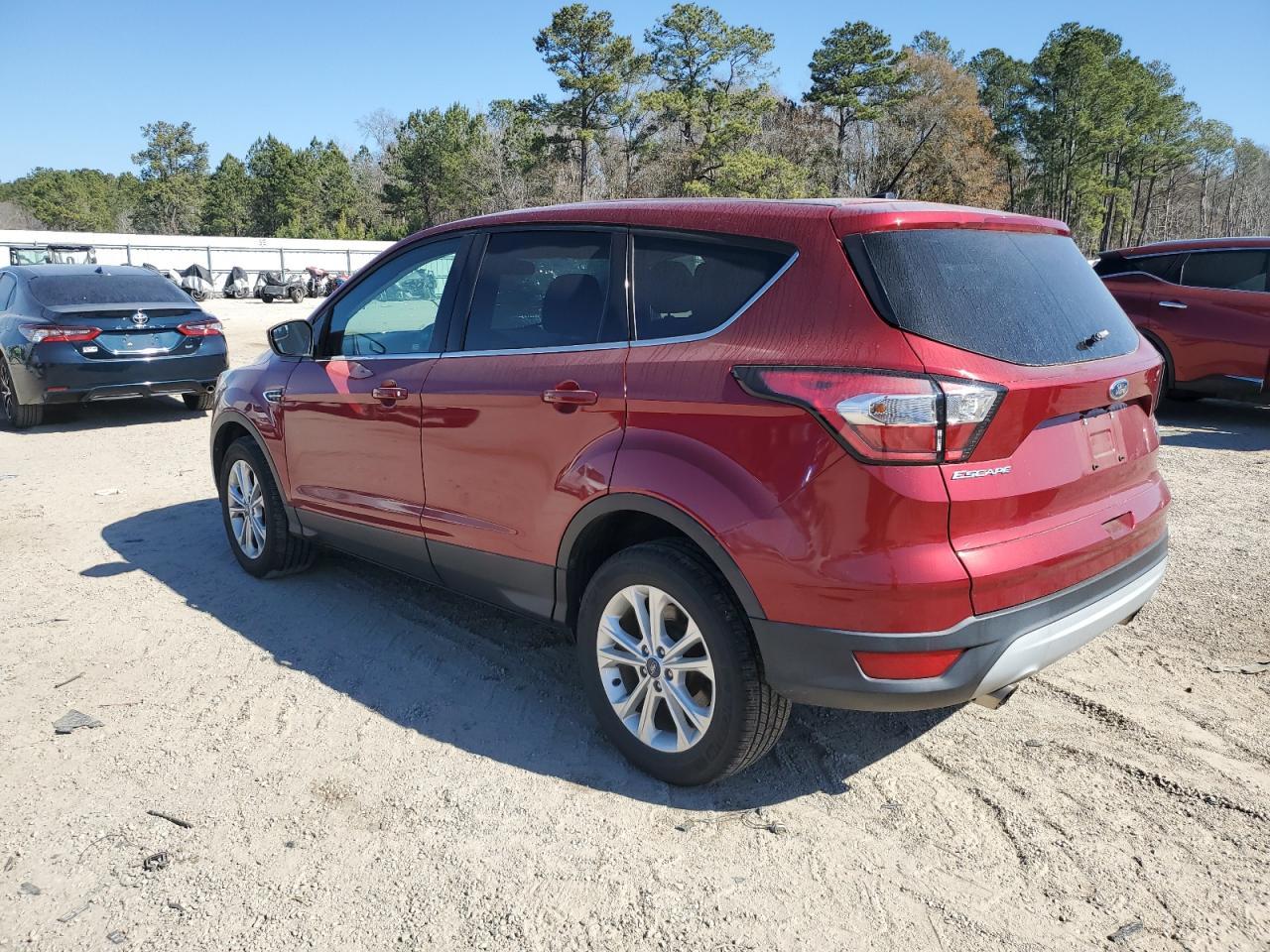 2017 FORD ESCAPE SE - Фото 2