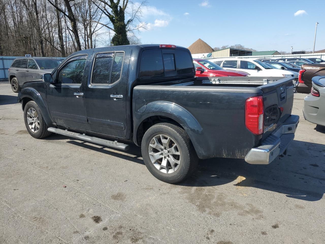 2019 NISSAN FRONTIER S - Фото 2