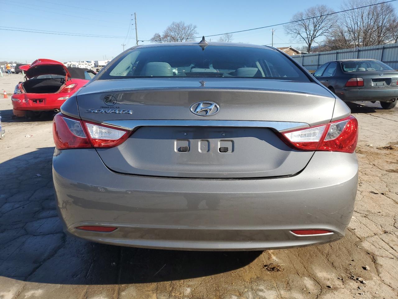 2013 HYUNDAI SONATA GLS - Image 6