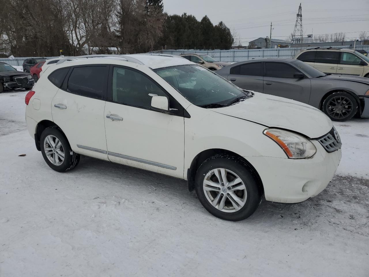2013 NISSAN ROGUE S - Фото 4