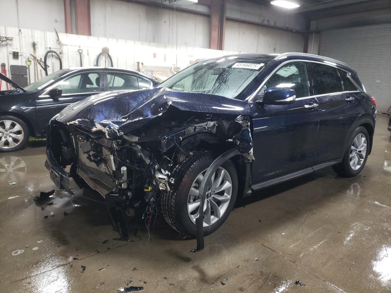 2019 INFINITI QX50 ESSEN