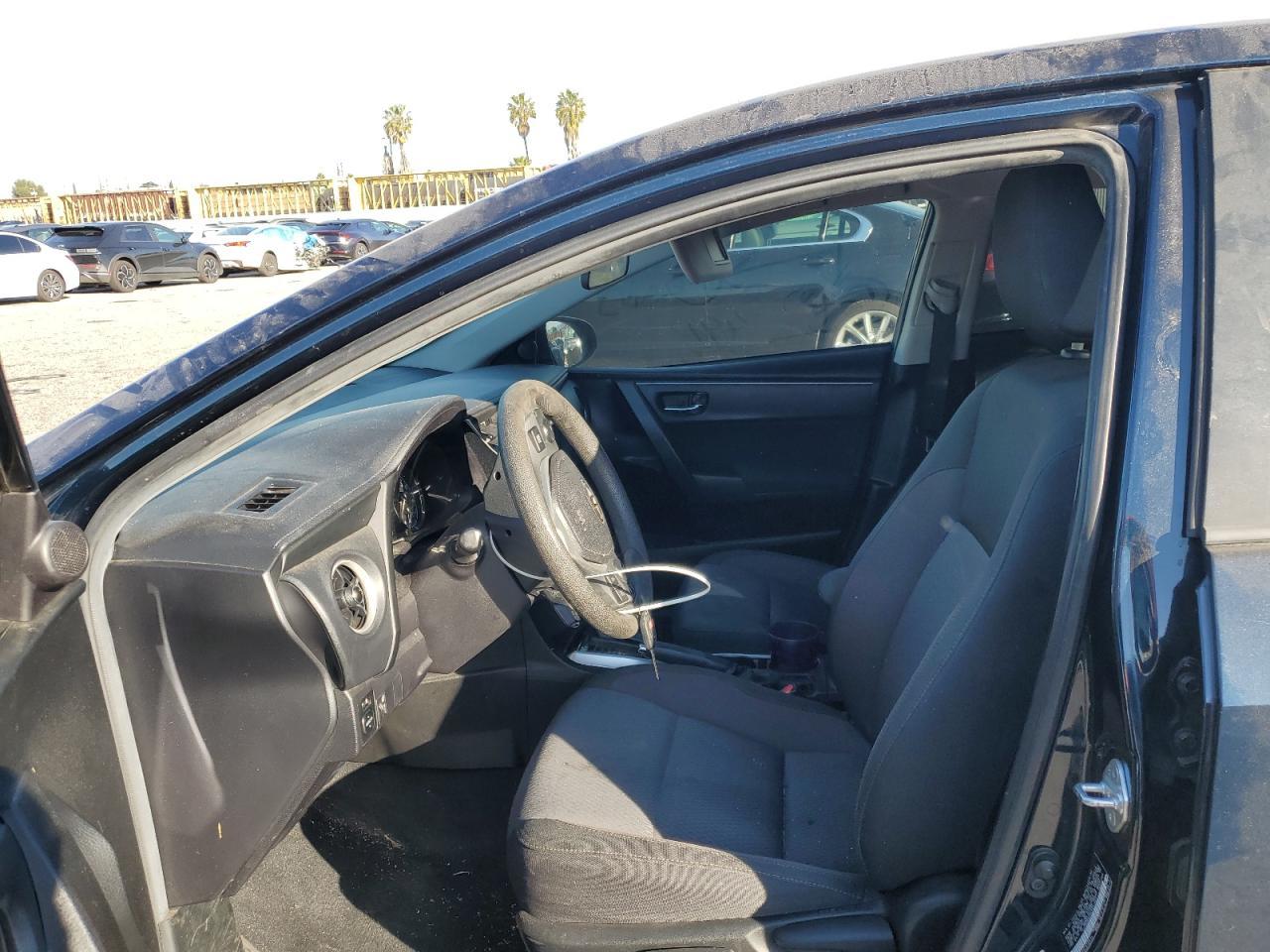 2019 TOYOTA COROLLA L - Image 7