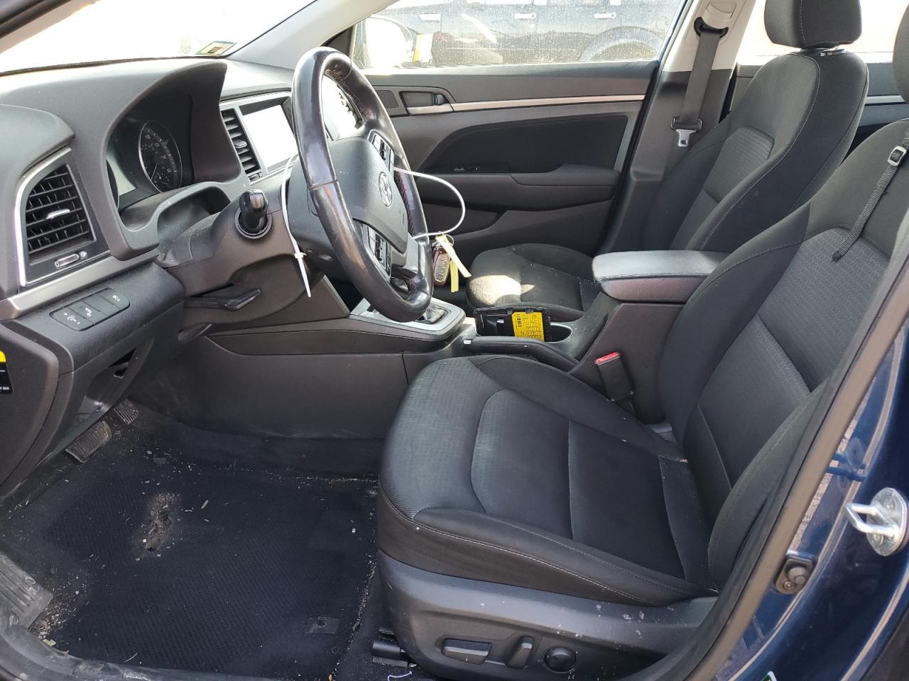 2017 HYUNDAI ELANTRA SE - Фото 7