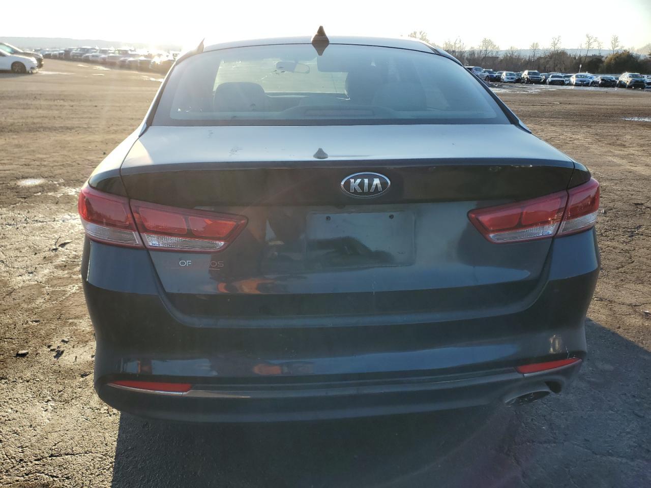 2016 KIA OPTIMA LX - Фото 6